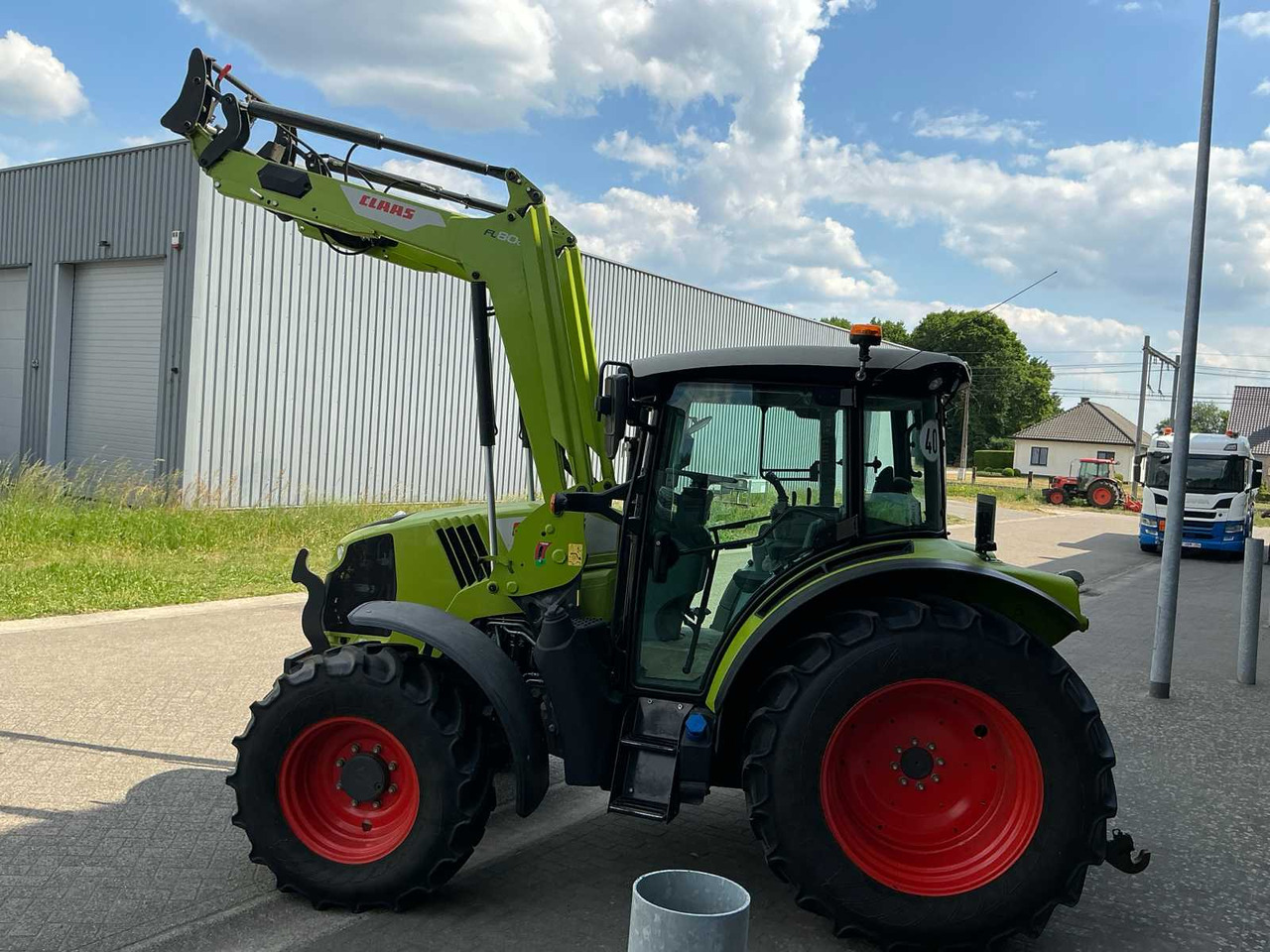 Claas 420 arion - Farm tractor: picture 3 Claas 420 arion - Farm tractor: picture 3