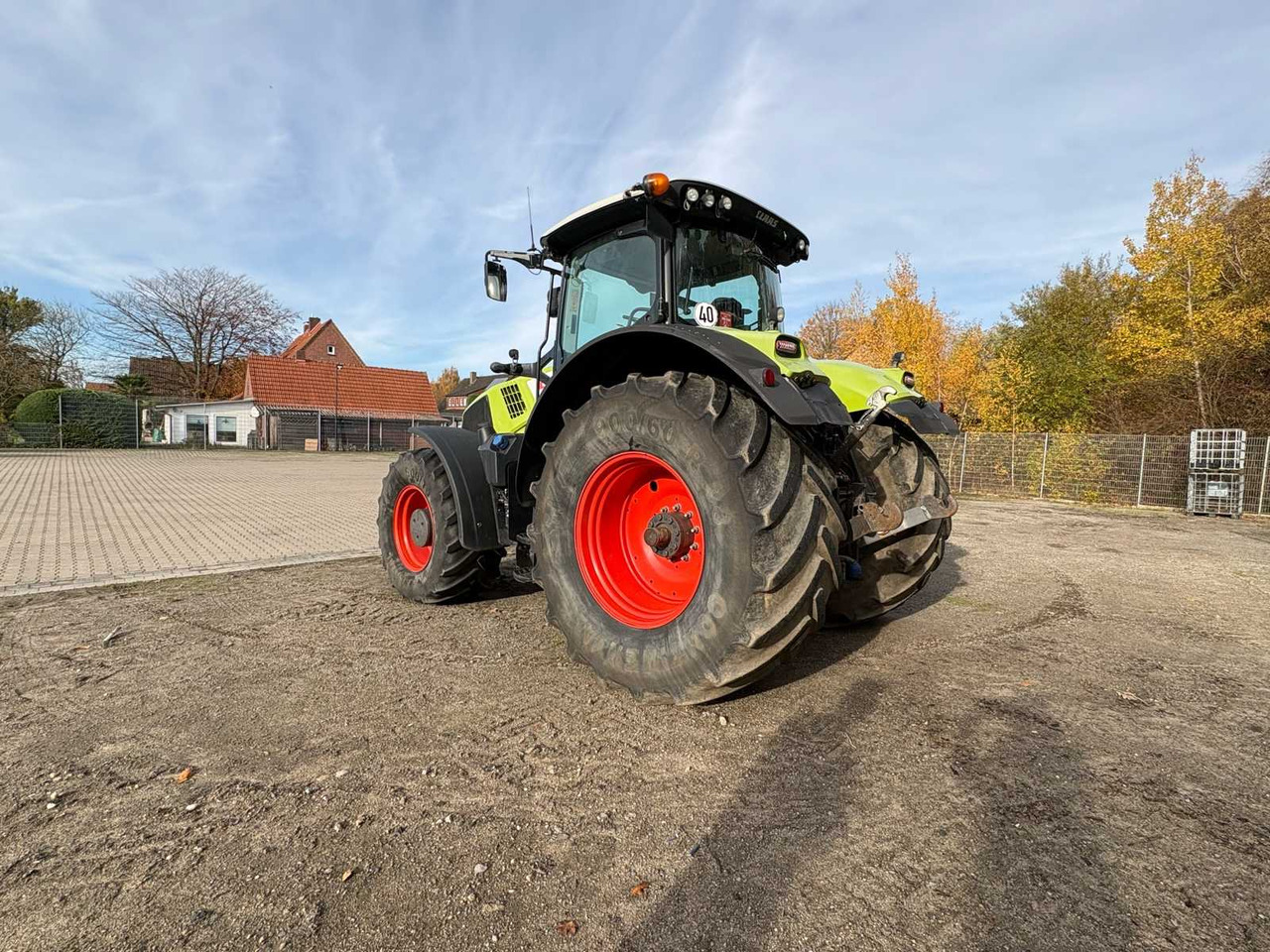 Claas CLAAS ARION 850 C-MATIC FARM TRACTOR WITH ALL-WHEEL DRIVE - Farm tractor: picture 3 Claas CLAAS ARION 850 C-MATIC FARM TRACTOR WITH ALL-WHEEL DRIVE - Farm tractor: picture 3