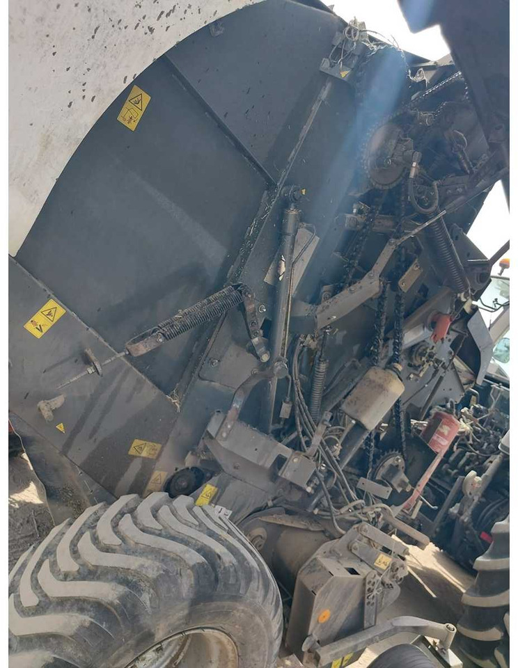 Round baler Claas VARIANT 385: picture 15