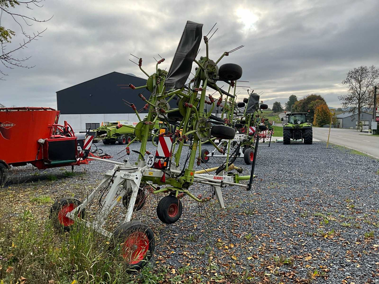 Claas Volto 900T - Hay and forage equipment: picture 5 Claas Volto 900T - Hay and forage equipment: picture 5