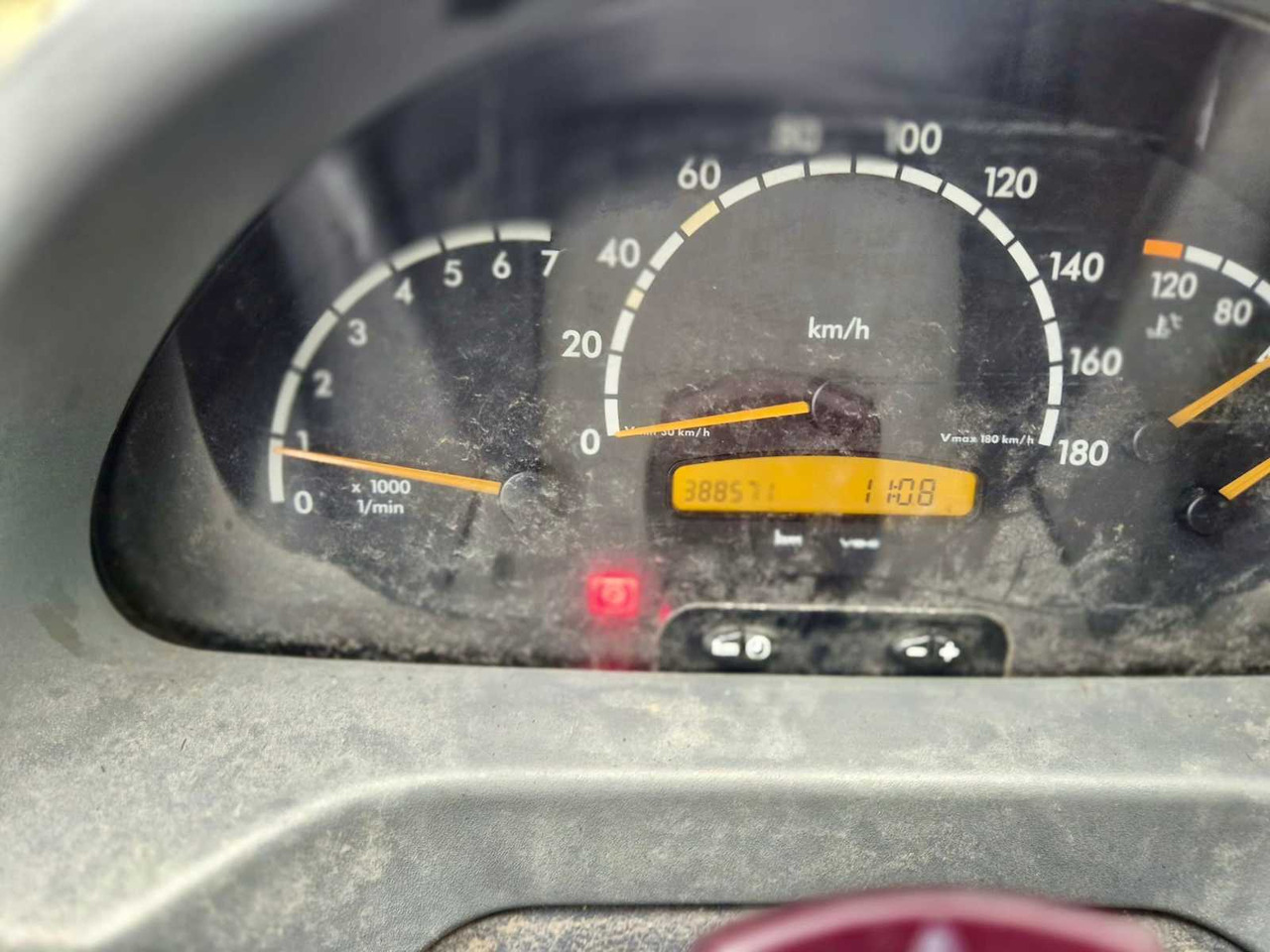 Commercial vehicle 2002 MERCEDES-BENZ SPRINTER: picture 7 Commercial vehicle 2002 MERCEDES-BENZ SPRINTER: picture 7