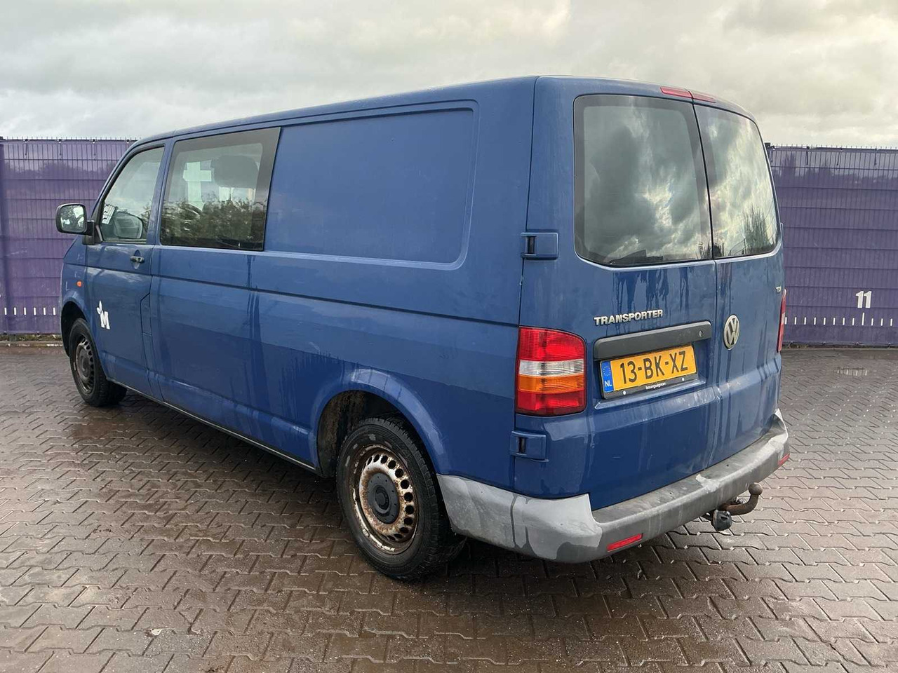 2004 - VOLKSWAGEN - TRANSPORTER - 1.9 TDI 340 - COMMERCIAL VEHICLE - Commercial vehicle: picture 3 2004 - VOLKSWAGEN - TRANSPORTER - 1.9 TDI 340 - COMMERCIAL VEHICLE - Commercial vehicle: picture 3