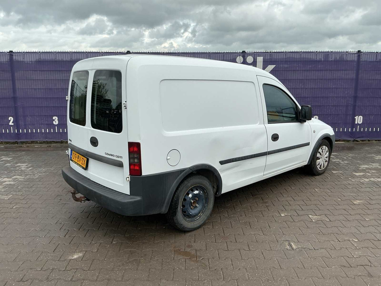 2006 - OPEL - COMBO - 1.3 CDTI CITY - COMMERCIAL VEHICLE - Commercial vehicle: picture 4 2006 - OPEL - COMBO - 1.3 CDTI CITY - COMMERCIAL VEHICLE - Commercial vehicle: picture 4
