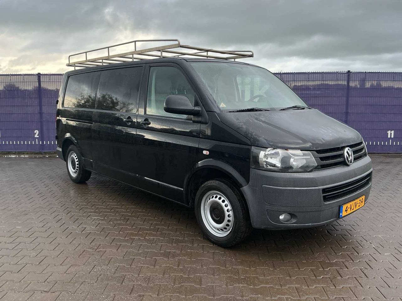 2010 - VOLKSWAGEN - TRANSPORTER - 2.0 TDI L2H1 COM. DC - COMMERCIAL VEHICLE - Commercial vehicle: picture 2 2010 - VOLKSWAGEN - TRANSPORTER - 2.0 TDI L2H1 COM. DC - COMMERCIAL VEHICLE - Commercial vehicle: picture 2