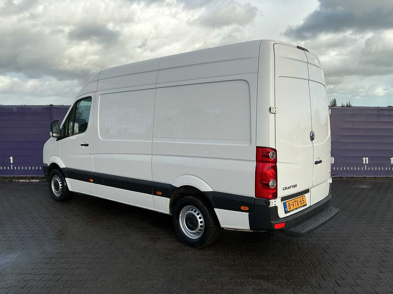 2012 - VOLKSWAGEN - CRAFTER - 32 2.0 TDI L2H3 - COMMERCIAL VEHICLE - Commercial vehicle: picture 3 2012 - VOLKSWAGEN - CRAFTER - 32 2.0 TDI L2H3 - COMMERCIAL VEHICLE - Commercial vehicle: picture 3