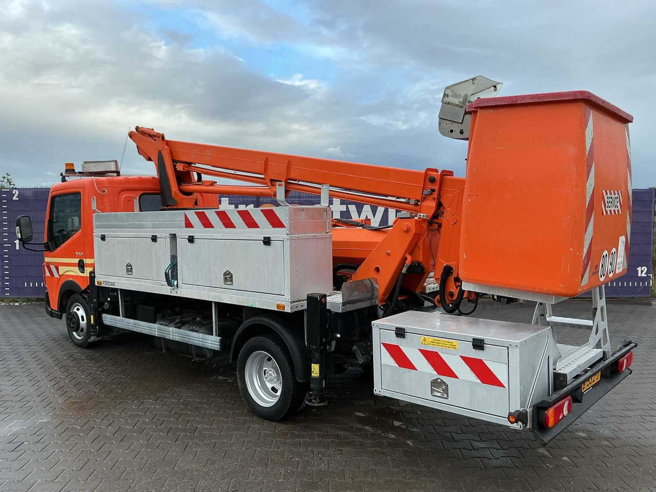 2015 - RENAULT - MAXITY - 140 DXI - COMMERCIAL VEHICLE/TRUCK-MOUNTED BOOM LIFT 20M - Commercial vehicle: picture 3 2015 - RENAULT - MAXITY - 140 DXI - COMMERCIAL VEHICLE/TRUCK-MOUNTED BOOM LIFT 20M - Commercial vehicle: picture 3