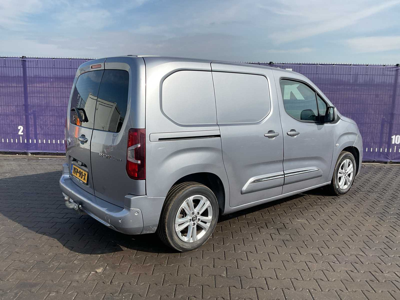 2020 - TOYOTA - PROACE CITY - 1.5 D-4D INNOVATOR - COMMERCIAL VEHICLE - Commercial vehicle: picture 4 2020 - TOYOTA - PROACE CITY - 1.5 D-4D INNOVATOR - COMMERCIAL VEHICLE - Commercial vehicle: picture 4