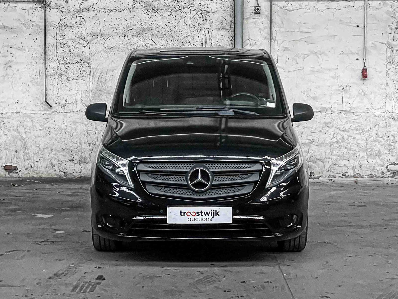 MERCEDES-BENZ VITO 109 CDI LONG 88HP 2015 (ORIGINAL-NL), VN-880-V - Commercial vehicle: picture 3 MERCEDES-BENZ VITO 109 CDI LONG 88HP 2015 (ORIGINAL-NL), VN-880-V - Commercial vehicle: picture 3