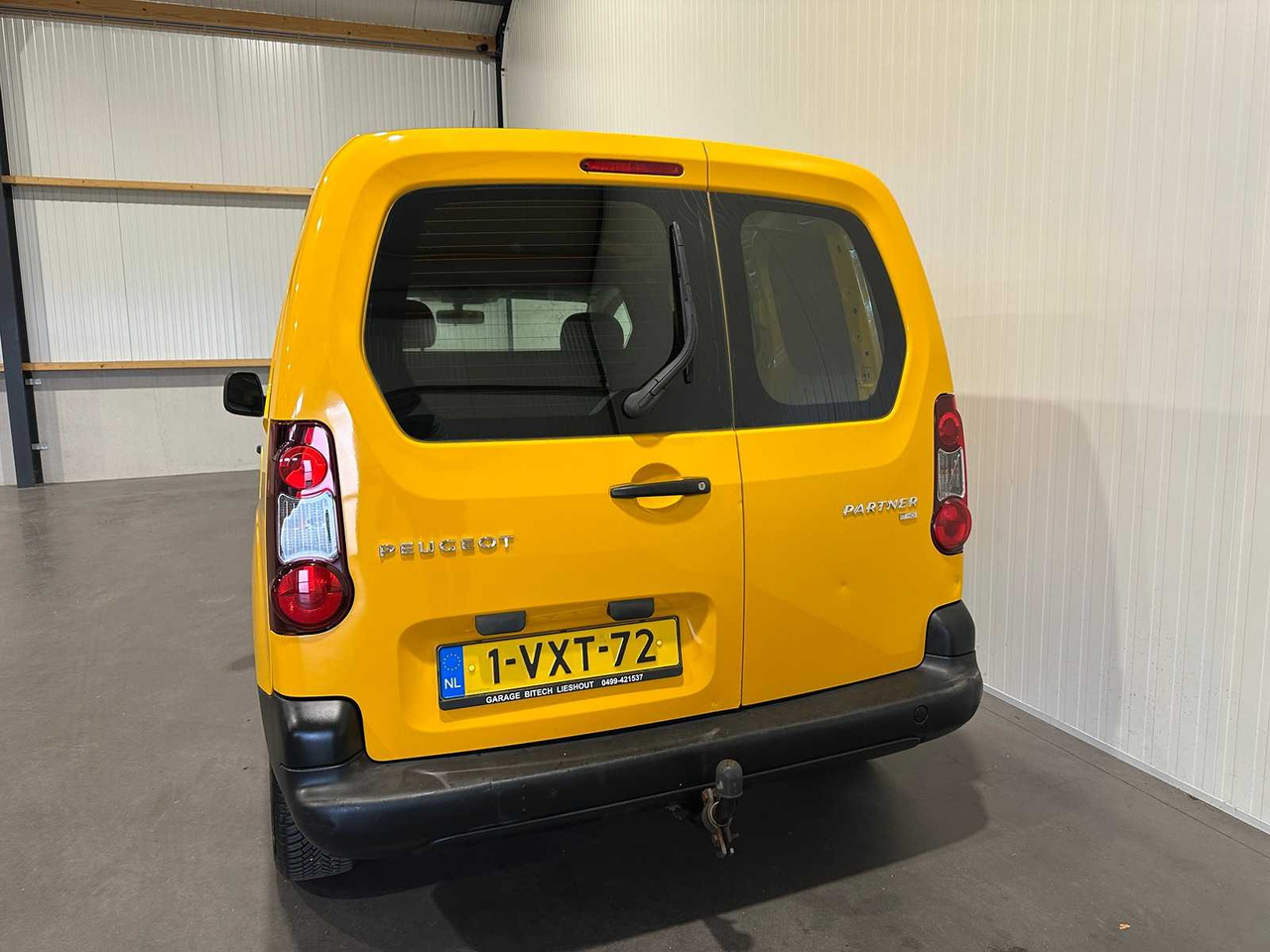 PEUGEOT PARTNER 120 1.6EHDI L1XT PR+ 1-VXT-72 - Commercial vehicle: picture 4 PEUGEOT PARTNER 120 1.6EHDI L1XT PR+ 1-VXT-72 - Commercial vehicle: picture 4