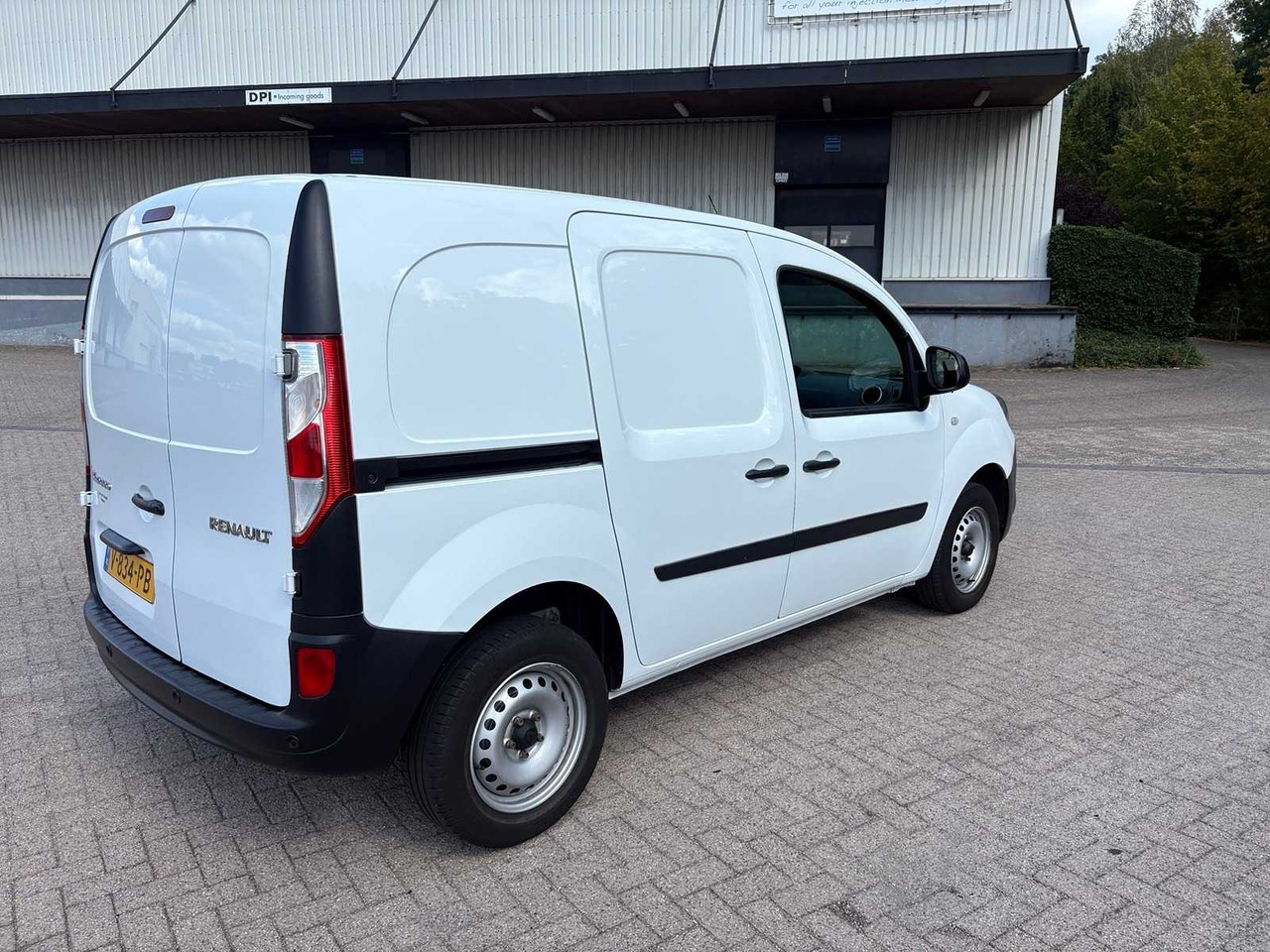 RENAULT - KANGOO - 1.5 DCI 90 COMFORT - V-834-PB - Commercial vehicle: picture 3 RENAULT - KANGOO - 1.5 DCI 90 COMFORT - V-834-PB - Commercial vehicle: picture 3