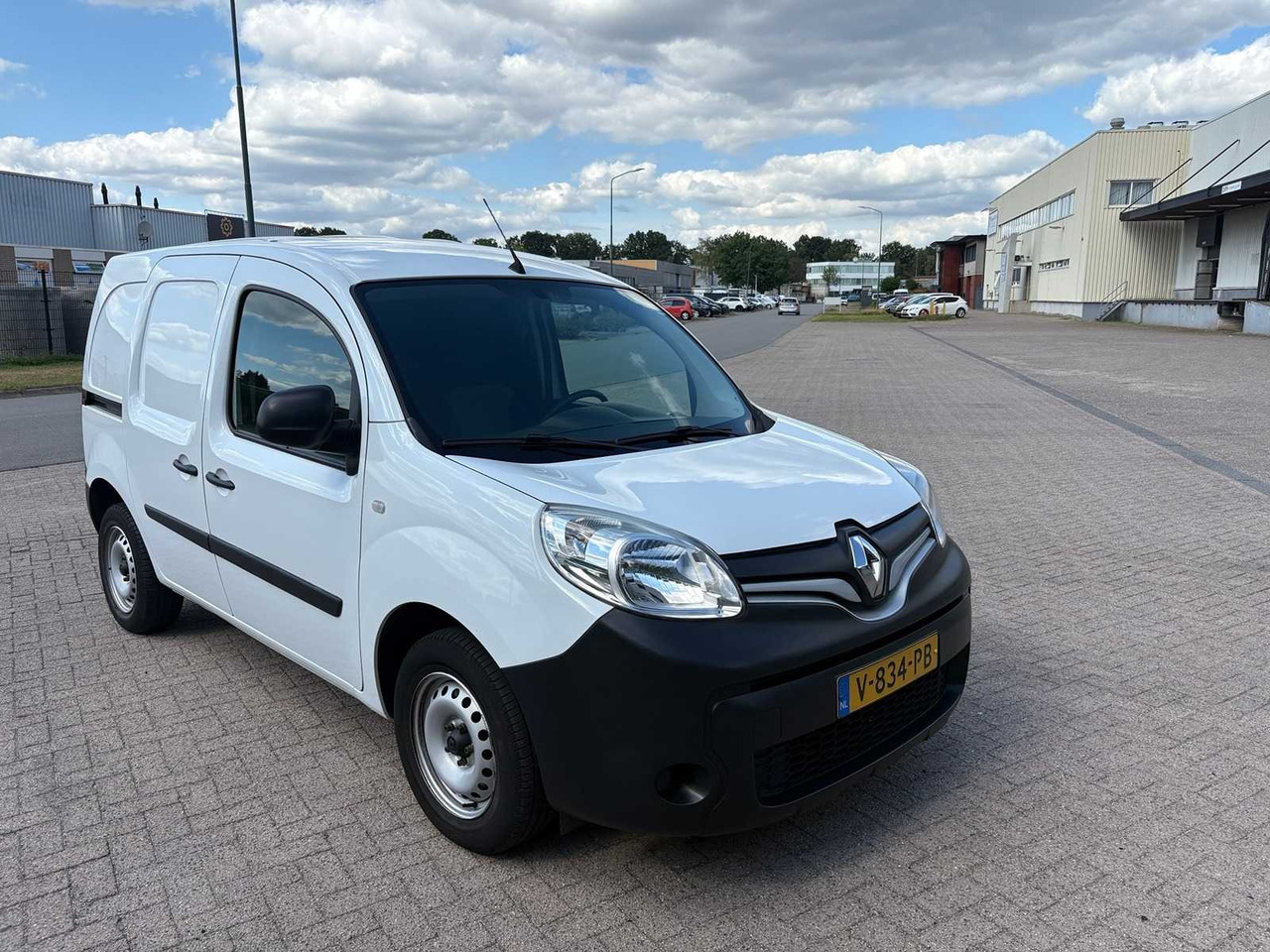 RENAULT - KANGOO - 1.5 DCI 90 COMFORT - V-834-PB - Commercial vehicle: picture 2 RENAULT - KANGOO - 1.5 DCI 90 COMFORT - V-834-PB - Commercial vehicle: picture 2