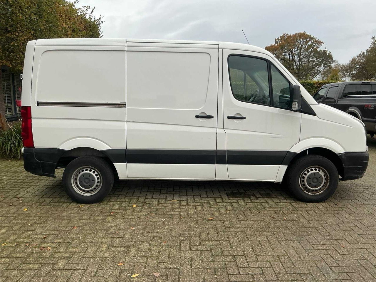 VOLKSWAGEN CRAFTER COMMERCIAL VEHICLE - Commercial vehicle: picture 4 VOLKSWAGEN CRAFTER COMMERCIAL VEHICLE - Commercial vehicle: picture 4