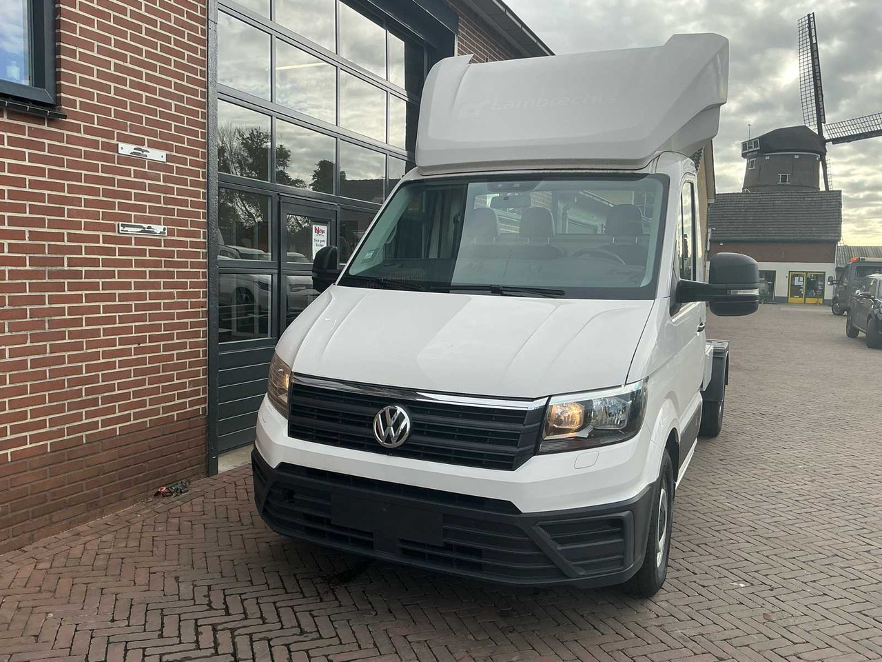 VOLKSWAGEN CRAFTER SZN1E COMMERCIAL VEHICLE - Commercial vehicle: picture 3 VOLKSWAGEN CRAFTER SZN1E COMMERCIAL VEHICLE - Commercial vehicle: picture 3