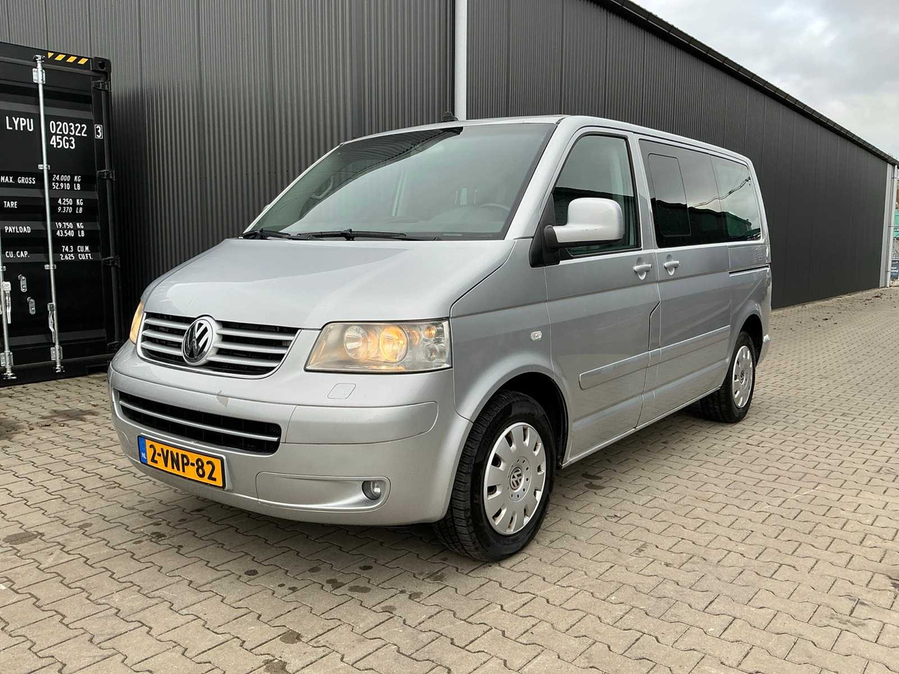 VOLKSWAGEN TRANSPORTER T5 2.5 TDI MULTIVAN COMMERCIAL VEHICLE - Commercial vehicle: picture 1 VOLKSWAGEN TRANSPORTER T5 2.5 TDI MULTIVAN COMMERCIAL VEHICLE - Commercial vehicle: picture 1