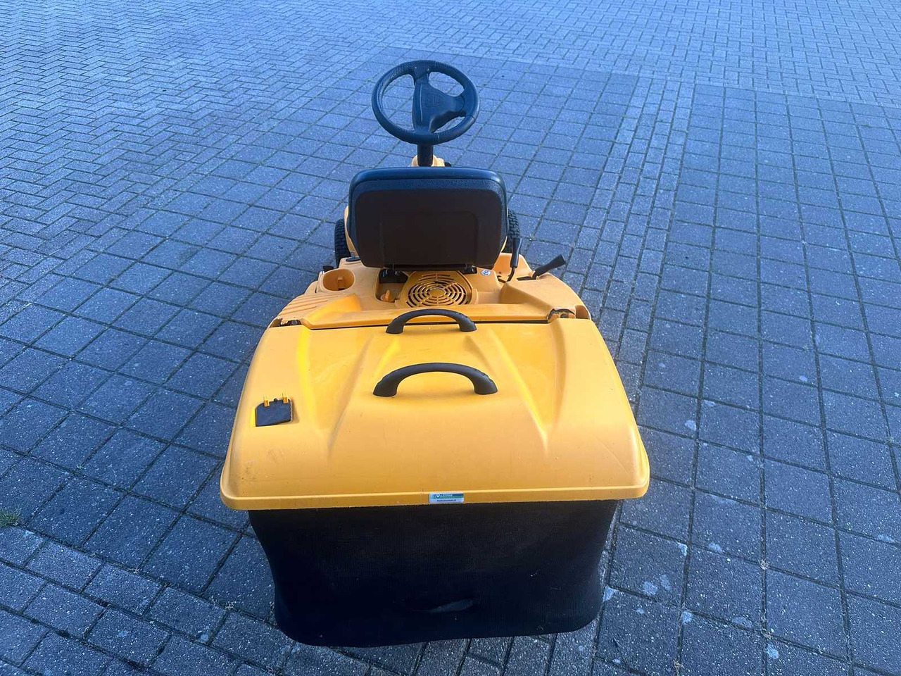 Cubcadet - Garden mower: picture 5 Cubcadet - Garden mower: picture 5