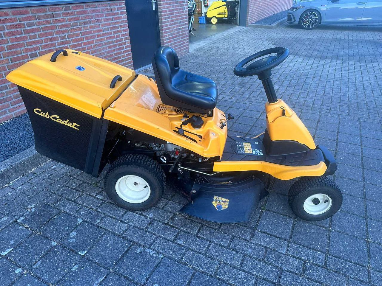 Cubcadet - Garden mower: picture 4 Cubcadet - Garden mower: picture 4