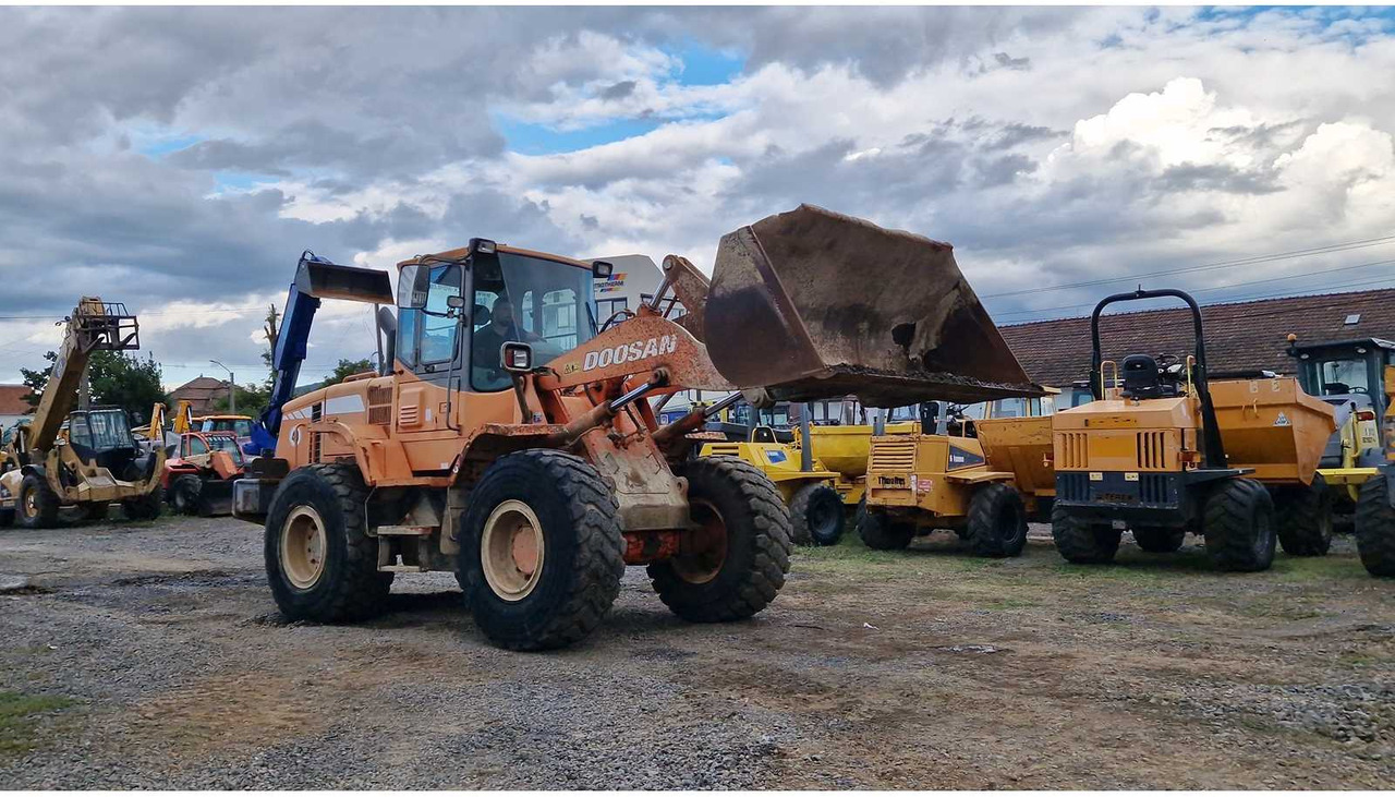 DOOSAN DL200 - Wheel loader: picture 2 DOOSAN DL200 - Wheel loader: picture 2