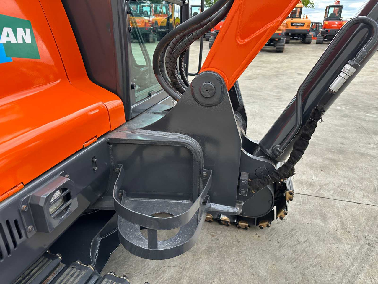 Crawler excavator Doosan DX55-9C: picture 13