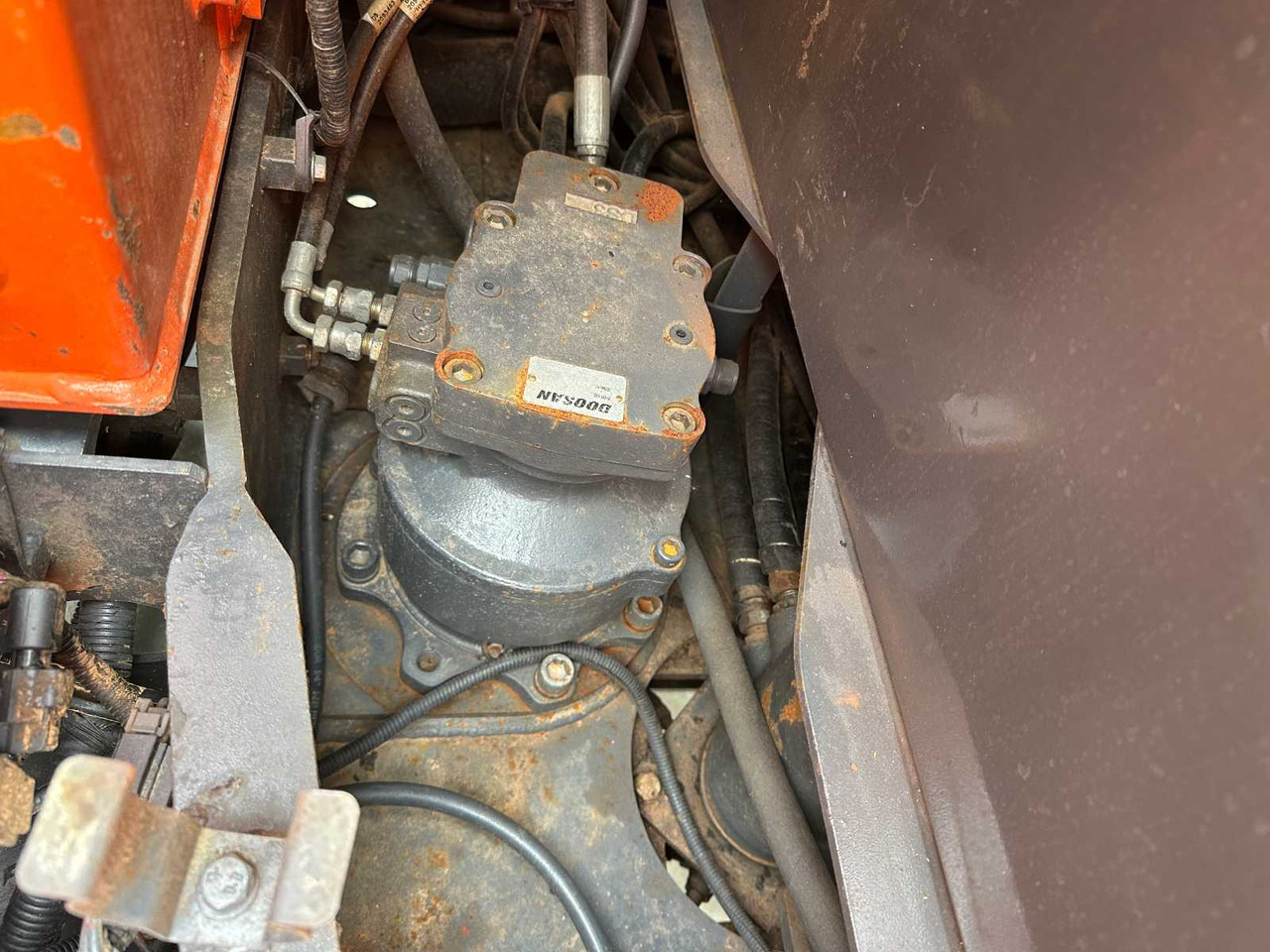 Crawler excavator Doosan DX55-9C: picture 24