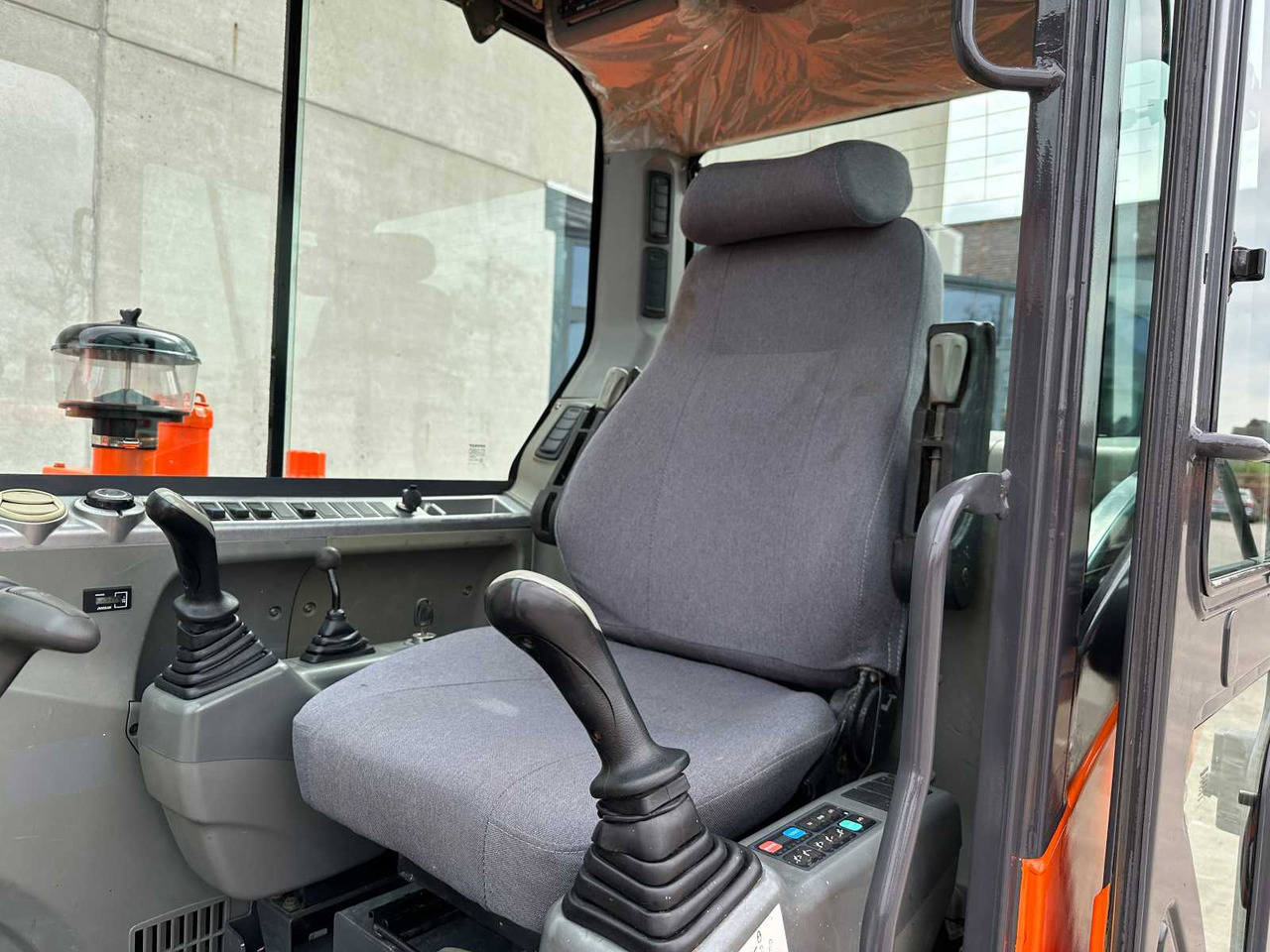 Crawler excavator Doosan DX55-9C: picture 34