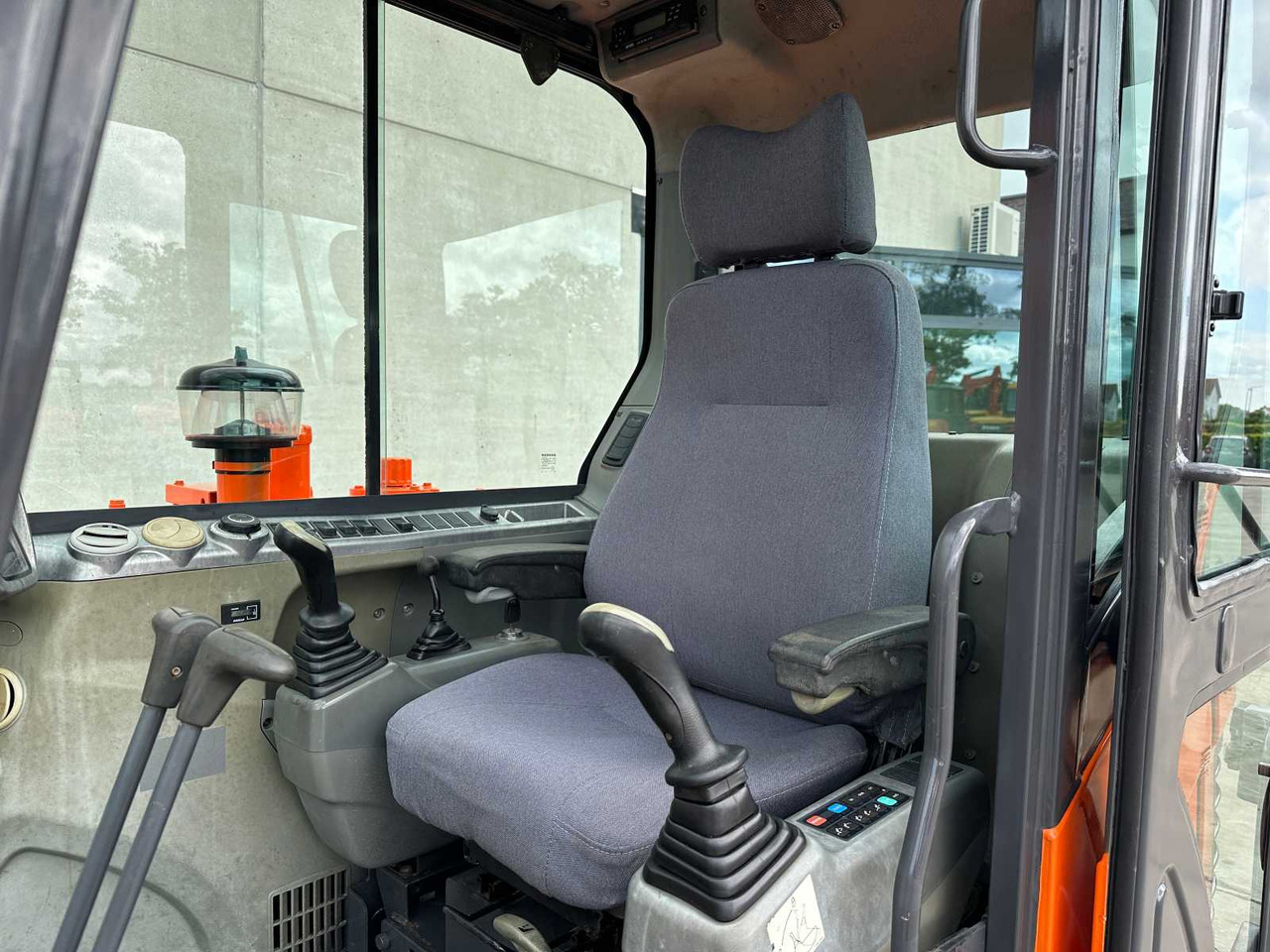 Crawler excavator Doosan DX55-9C: picture 36