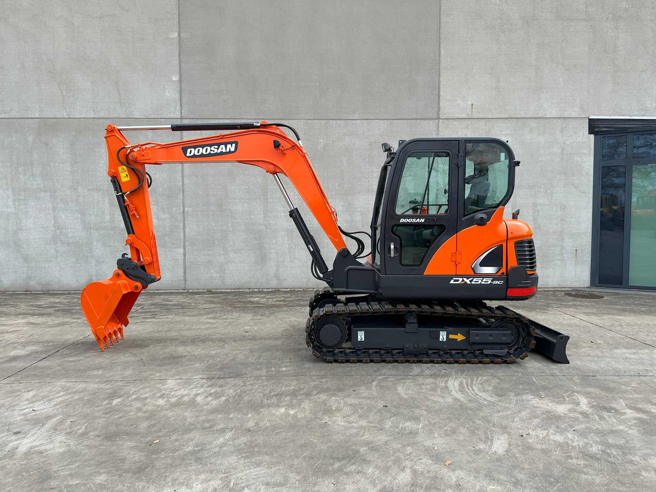 Crawler excavator Doosan DX55-9C: picture 7
