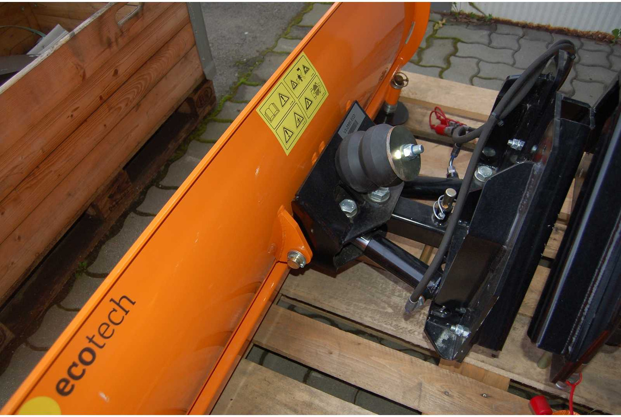 Ecotech EP01-140 - Snow plough: picture 5 Ecotech EP01-140 - Snow plough: picture 5