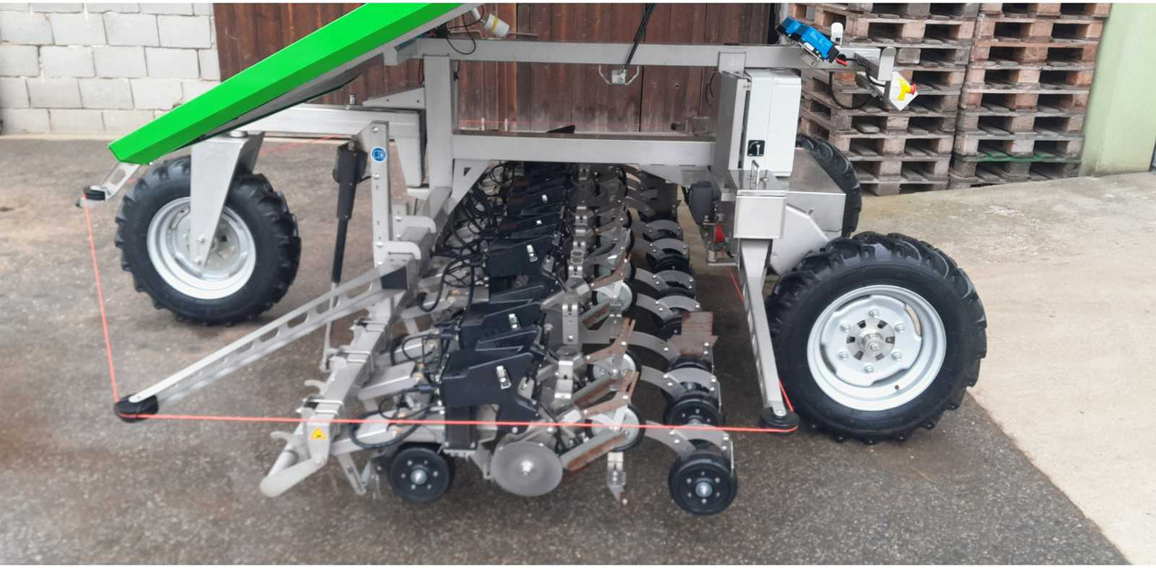 Farmdroid FD 20 - Precision sowing machine: picture 4 Farmdroid FD 20 - Precision sowing machine: picture 4
