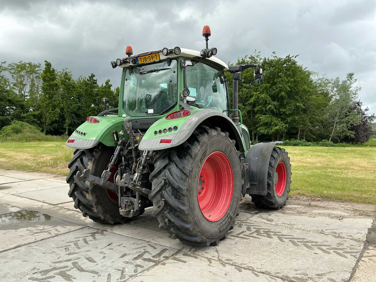 Fendt 716 Vario - Farm tractor: picture 5 Fendt 716 Vario - Farm tractor: picture 5