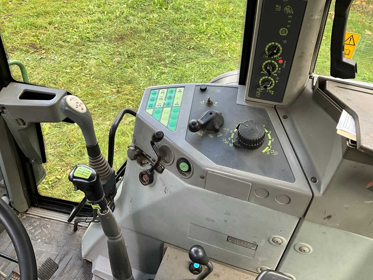 Farm tractor Fendt Favorit 514 C Turboshift: picture 35 Farm tractor Fendt Favorit 514 C Turboshift: picture 35