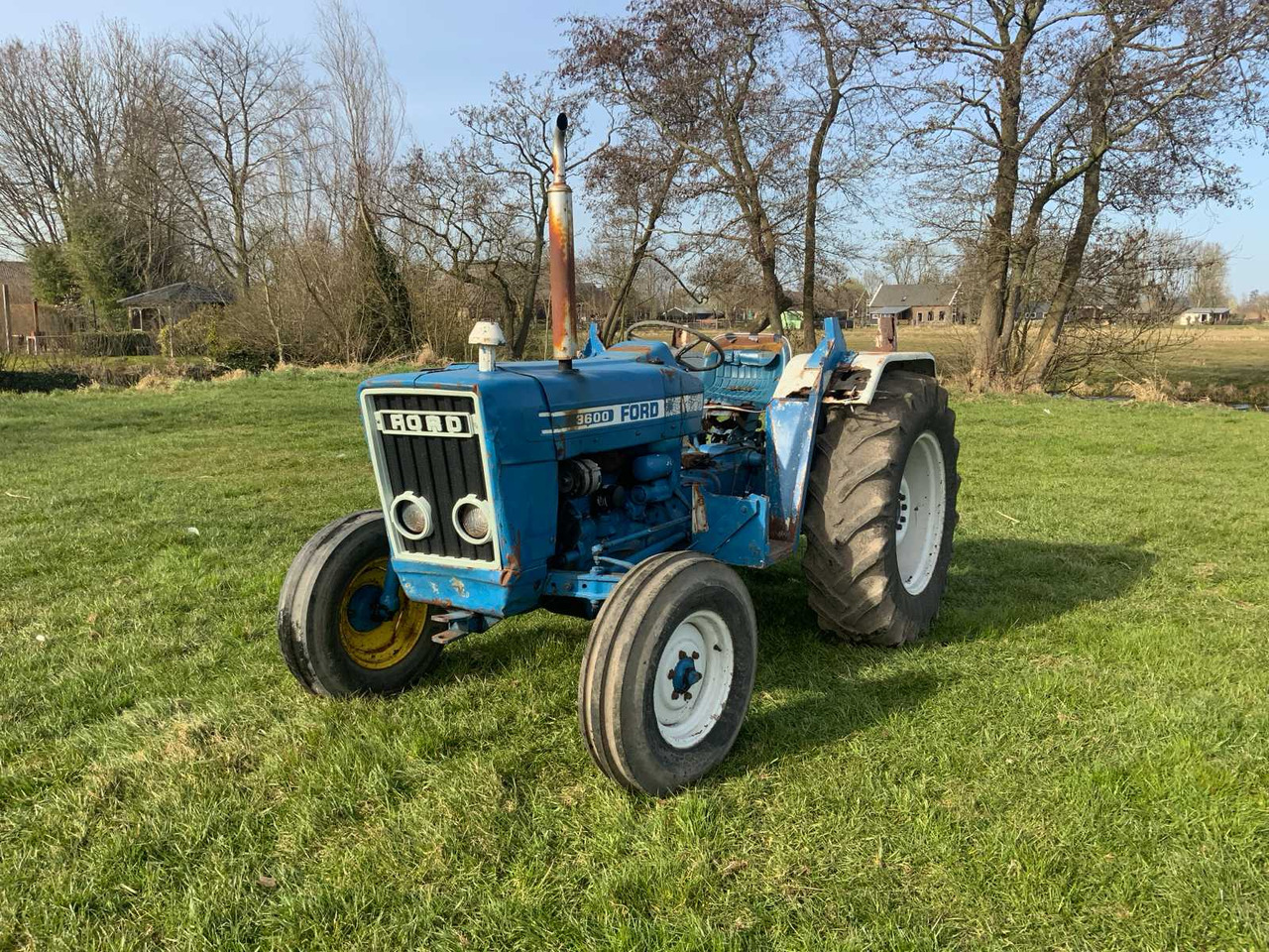 Ford 3600 - Farm tractor: picture 1 Ford 3600 - Farm tractor: picture 1