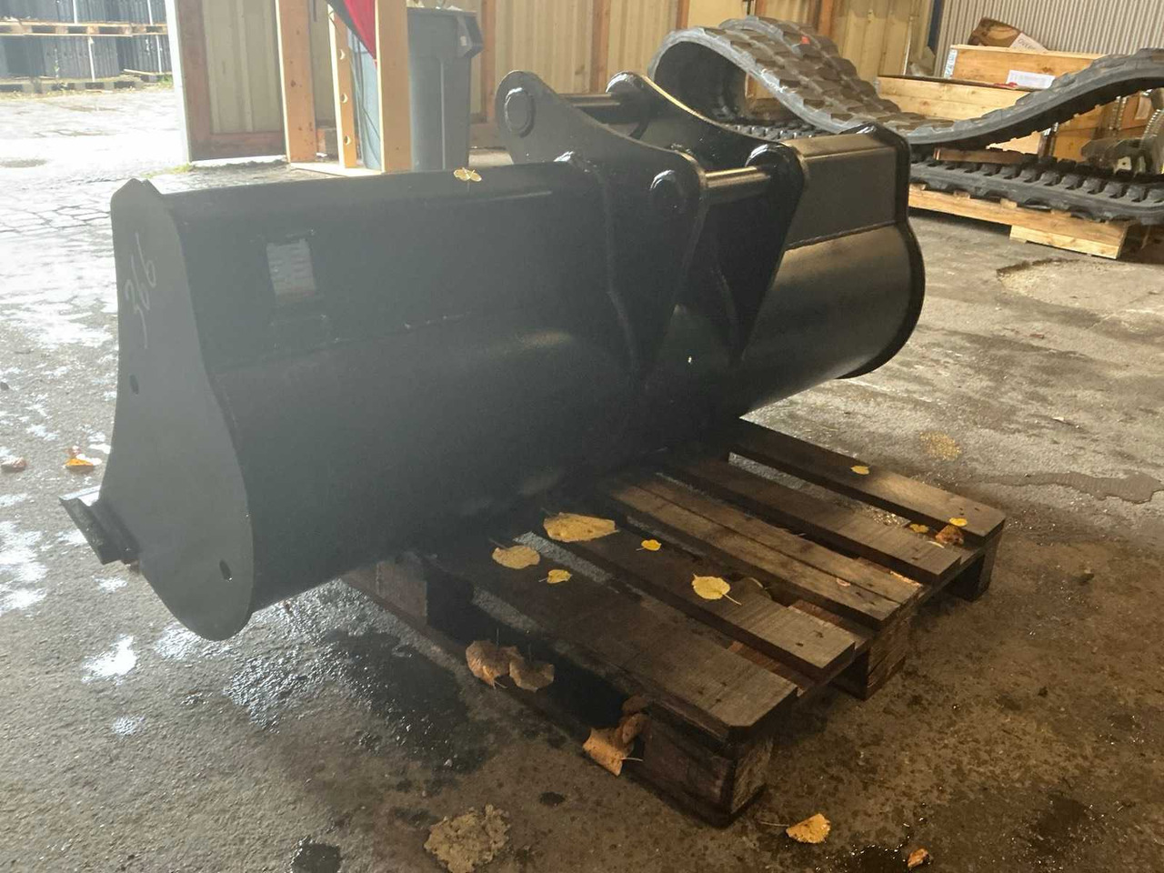 GEITH - 2021 - SPOON FOR YANMAR - Wheel loader: picture 3 GEITH - 2021 - SPOON FOR YANMAR - Wheel loader: picture 3