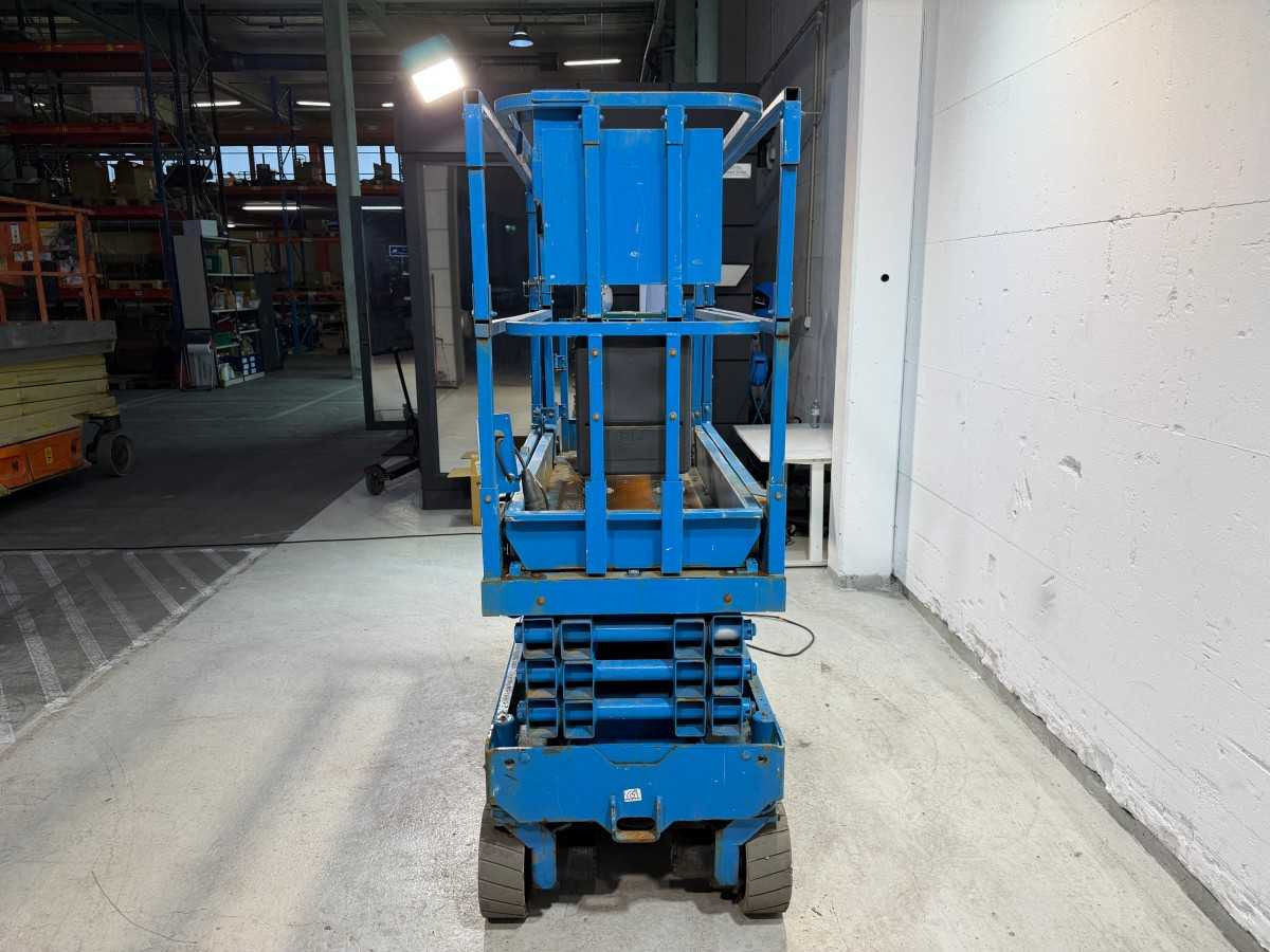 GENIE - 2011 - GS-1932 - AERIAL PLATFORM - Aerial platform: picture 3 GENIE - 2011 - GS-1932 - AERIAL PLATFORM - Aerial platform: picture 3