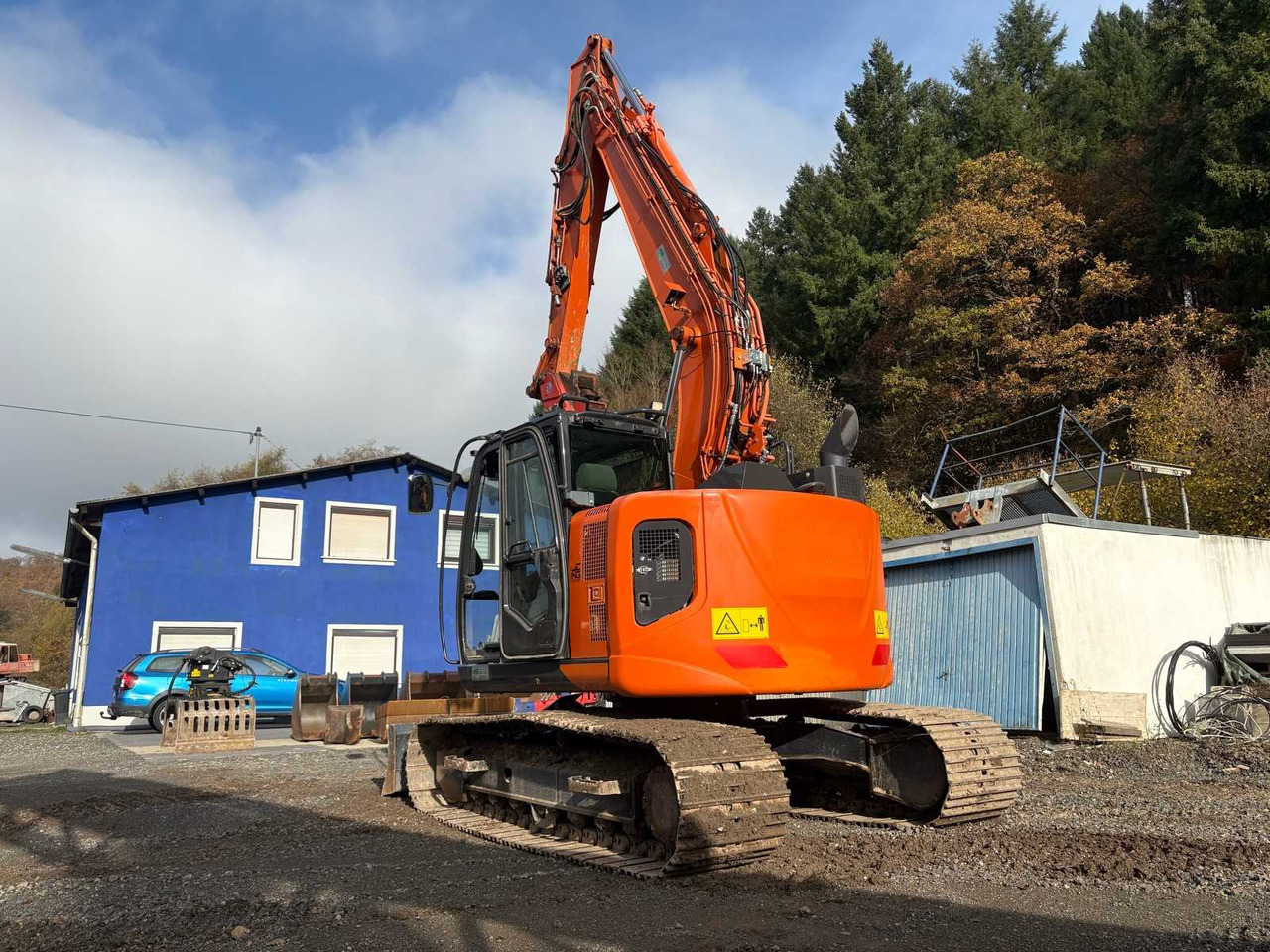 HITACHI ZX135US (2021) – CRAWLER EXCAVATOR WITH HUGE ACCESSORY PACKAGE - Excavator: picture 3 HITACHI ZX135US (2021) – CRAWLER EXCAVATOR WITH HUGE ACCESSORY PACKAGE - Excavator: picture 3