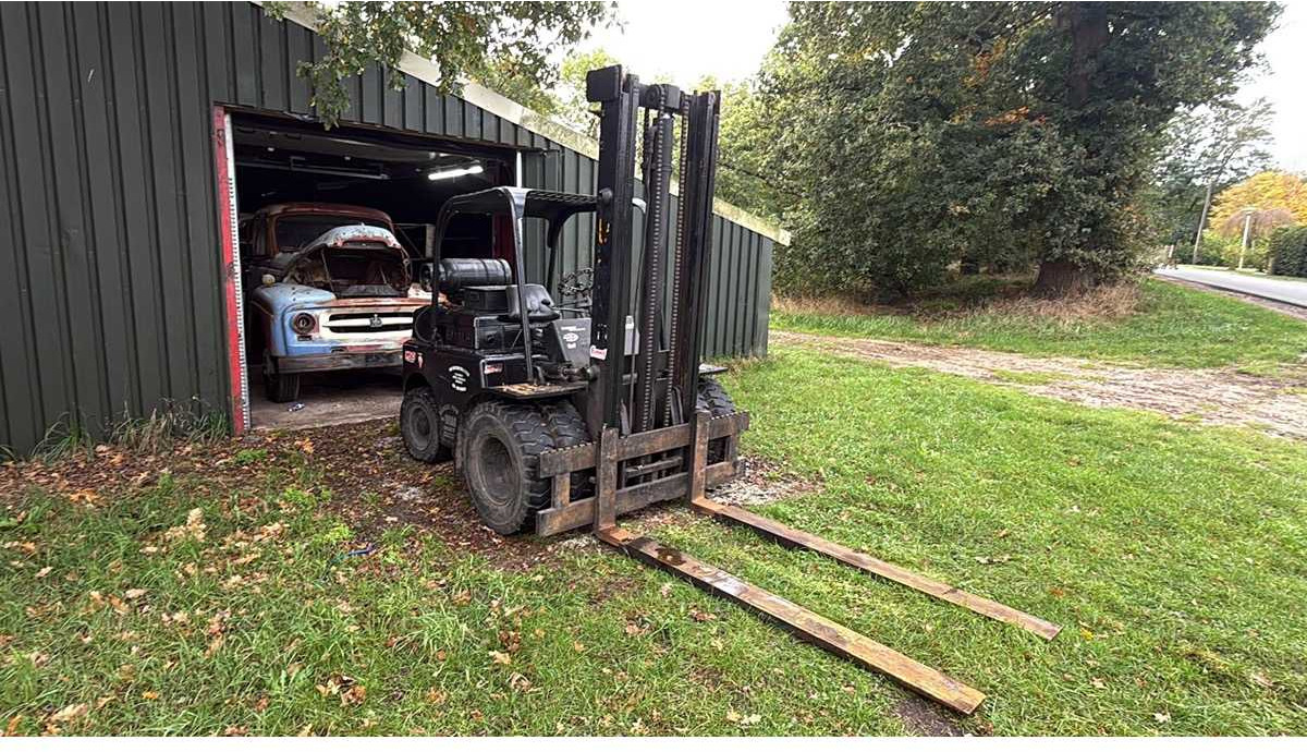 HYSTER - FORKLIFT TRUCKS - Forklift: picture 3 HYSTER - FORKLIFT TRUCKS - Forklift: picture 3