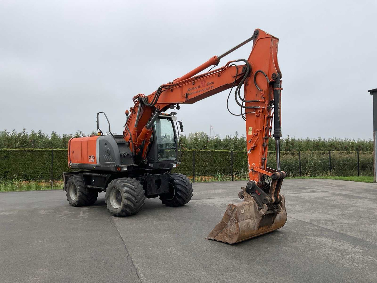 Hitachi ZX-170W-3 - Wheel excavator: picture 1 Hitachi ZX-170W-3 - Wheel excavator: picture 1