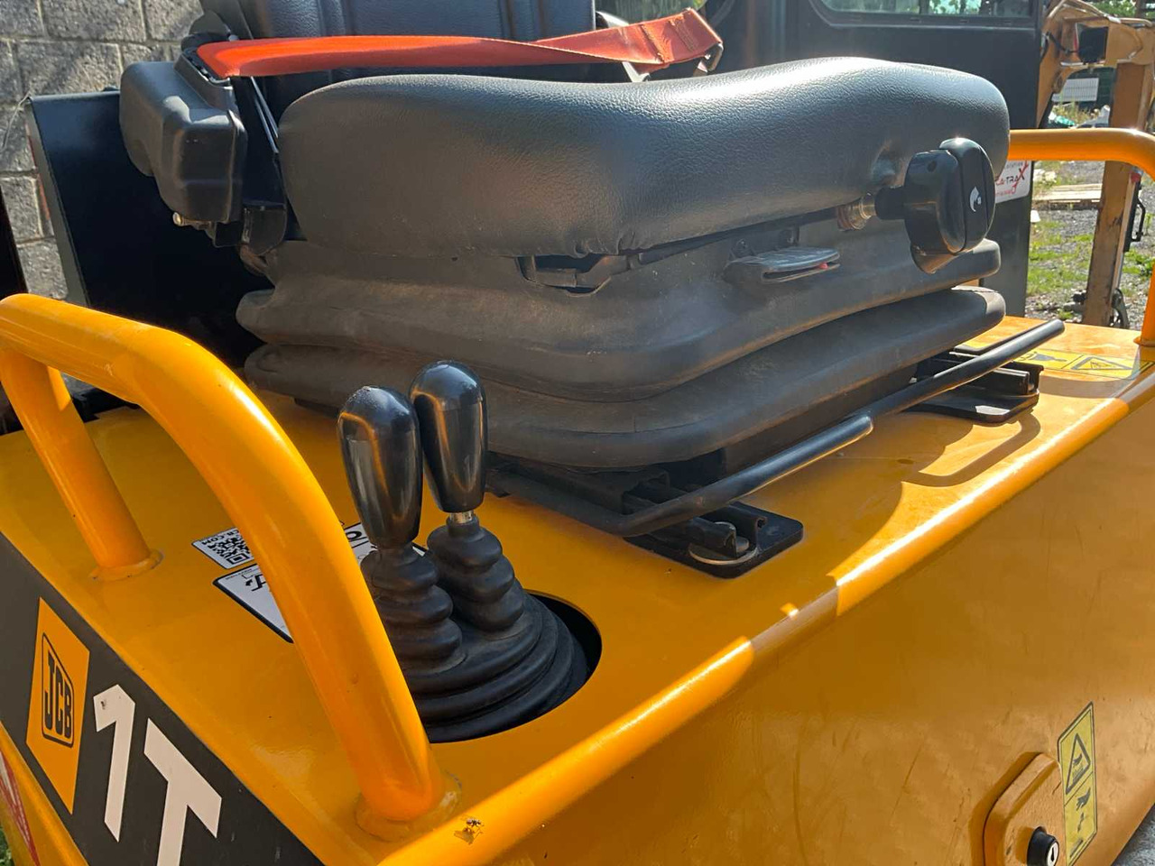 Dumper JCB 1T-2 high tip 1THT5: picture 25