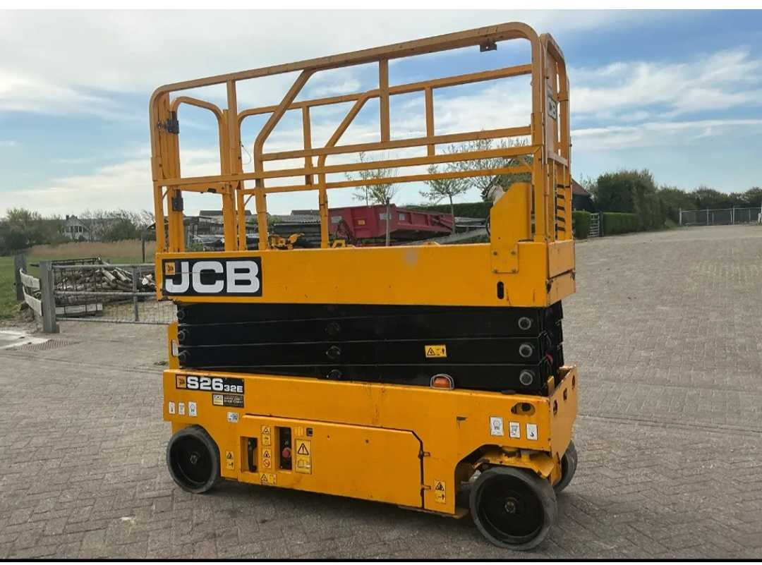 JCB - Aerial platform: picture 1 JCB - Aerial platform: picture 1
