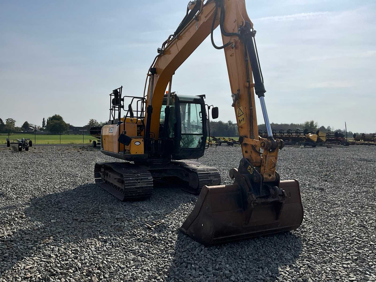 JCB JS145lc - Crawler excavator: picture 3 JCB JS145lc - Crawler excavator: picture 3
