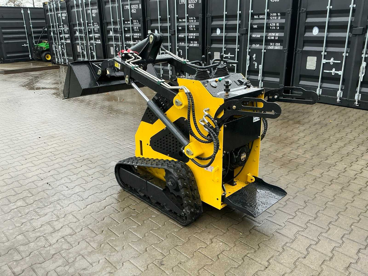 Compact track loader JL LRT360 MINI LOADER / SKID STEER LOADER ON TRACKS: picture 18