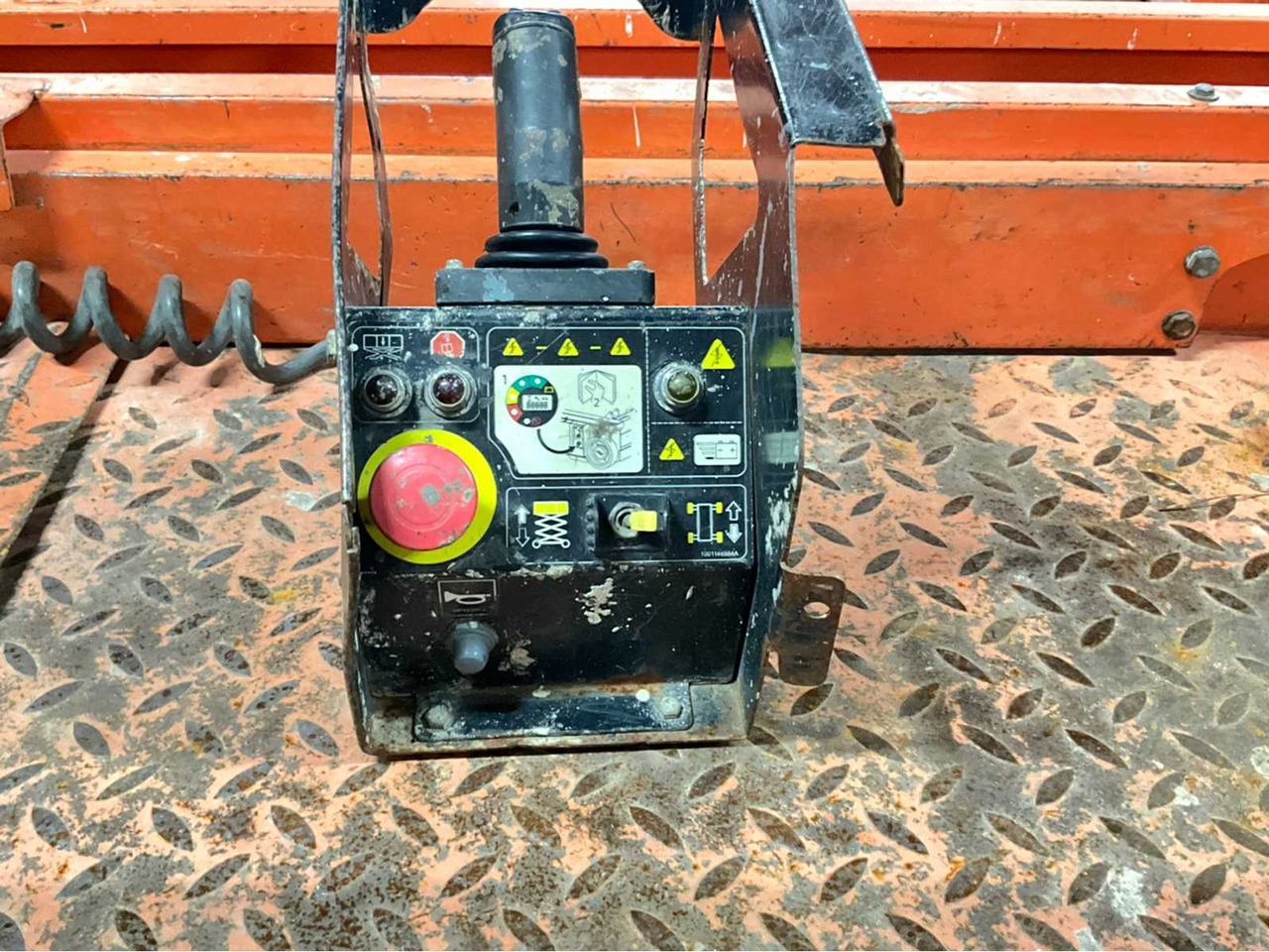 JLG -6RS - AERIAL PLATFORM, BJ. 2015 WORKING HEIGHT 7.8M, EXTENDABLE TO 2.55M - Aerial platform: picture 5 JLG -6RS - AERIAL PLATFORM, BJ. 2015 WORKING HEIGHT 7.8M, EXTENDABLE TO 2.55M - Aerial platform: picture 5