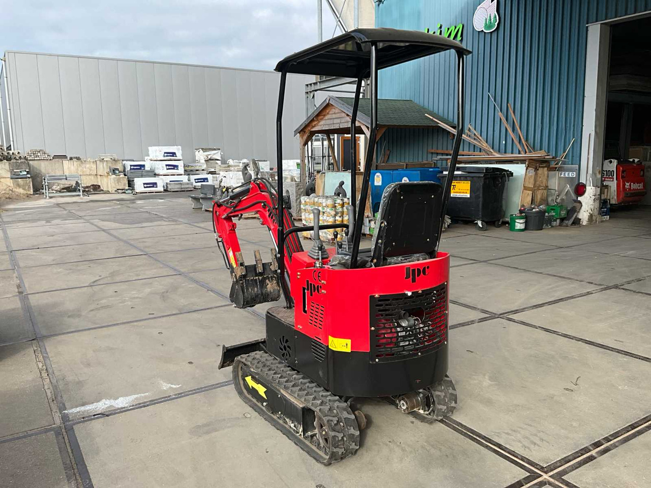 JPC HT12 - Mini excavator: picture 2 JPC HT12 - Mini excavator: picture 2