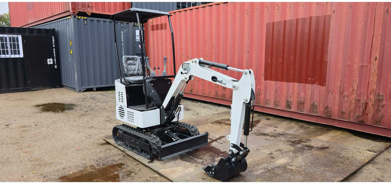 JPC KV12 - Mini excavator: picture 3 JPC KV12 - Mini excavator: picture 3