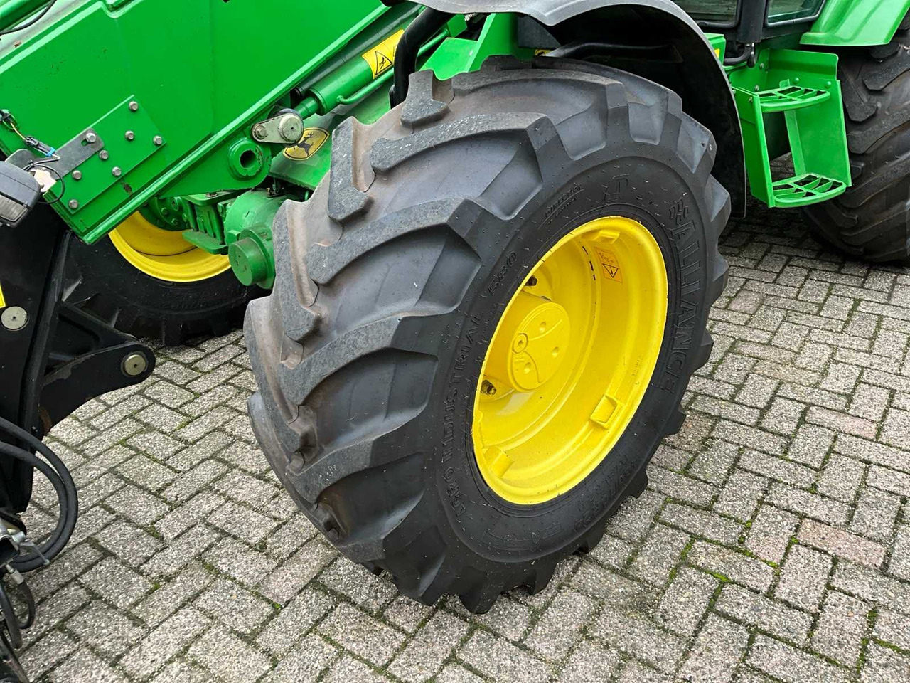 John Deere 3800 - Wheel loader: picture 5 John Deere 3800 - Wheel loader: picture 5