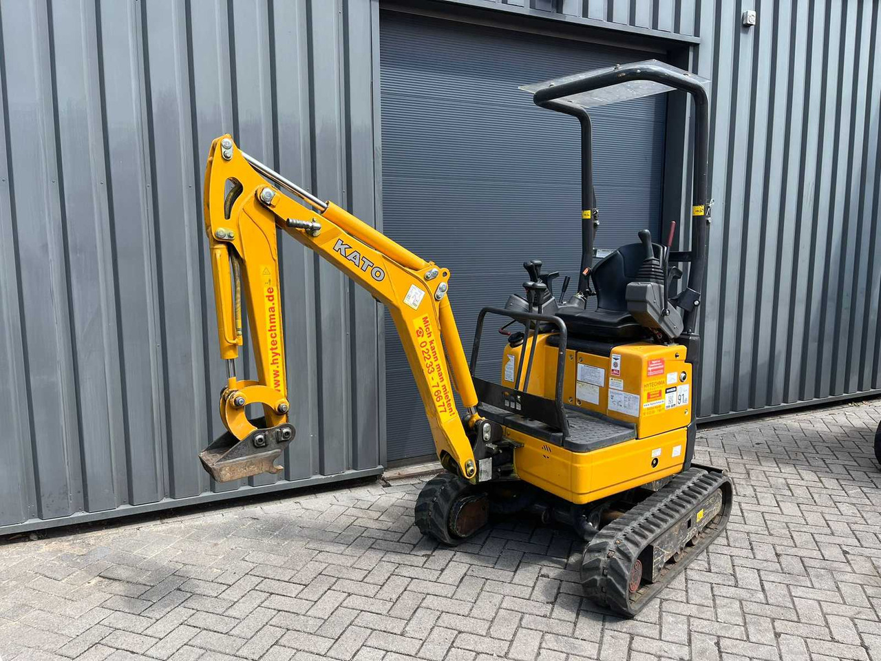 Kato Imer 12 VXE - Mini excavator: picture 1 Kato Imer 12 VXE - Mini excavator: picture 1