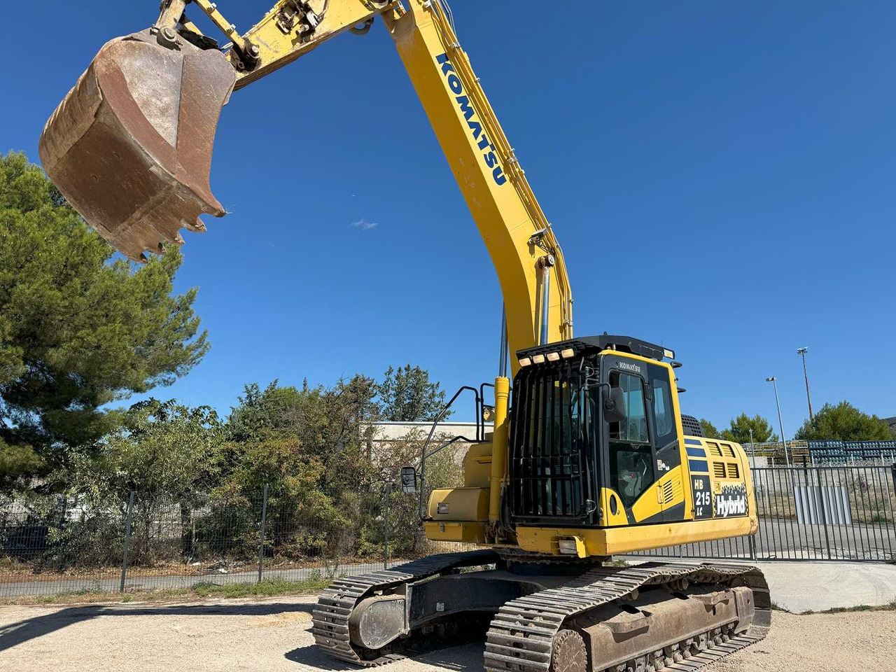 Komatsu HB215LC-2 - Crawler excavator: picture 5 Komatsu HB215LC-2 - Crawler excavator: picture 5
