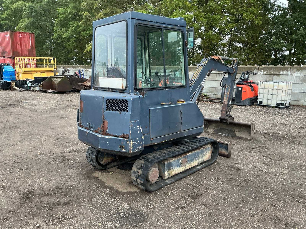 Komatsu PC 10-6 - Mini excavator: picture 5 Komatsu PC 10-6 - Mini excavator: picture 5