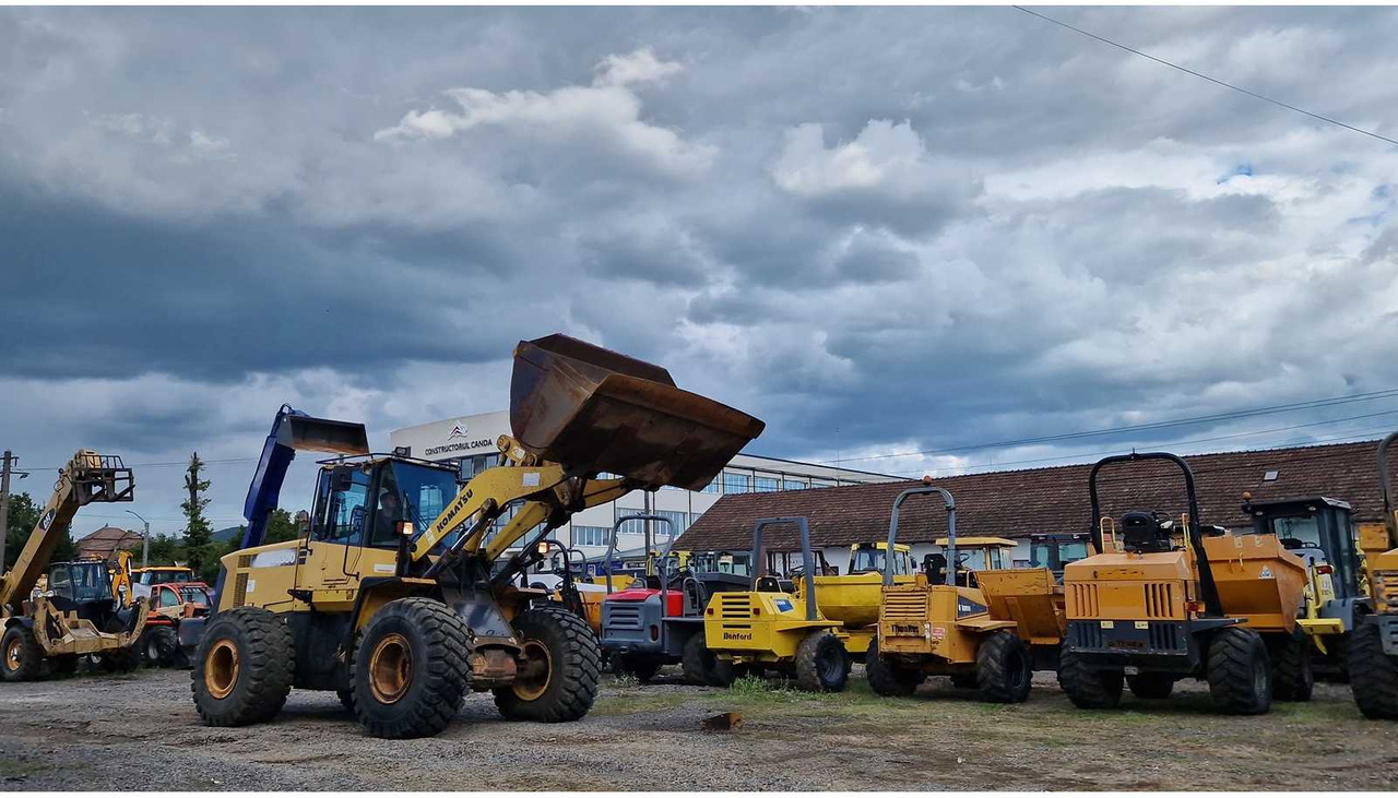 Komatsu WA380-6 - Wheel loader: picture 2 Komatsu WA380-6 - Wheel loader: picture 2