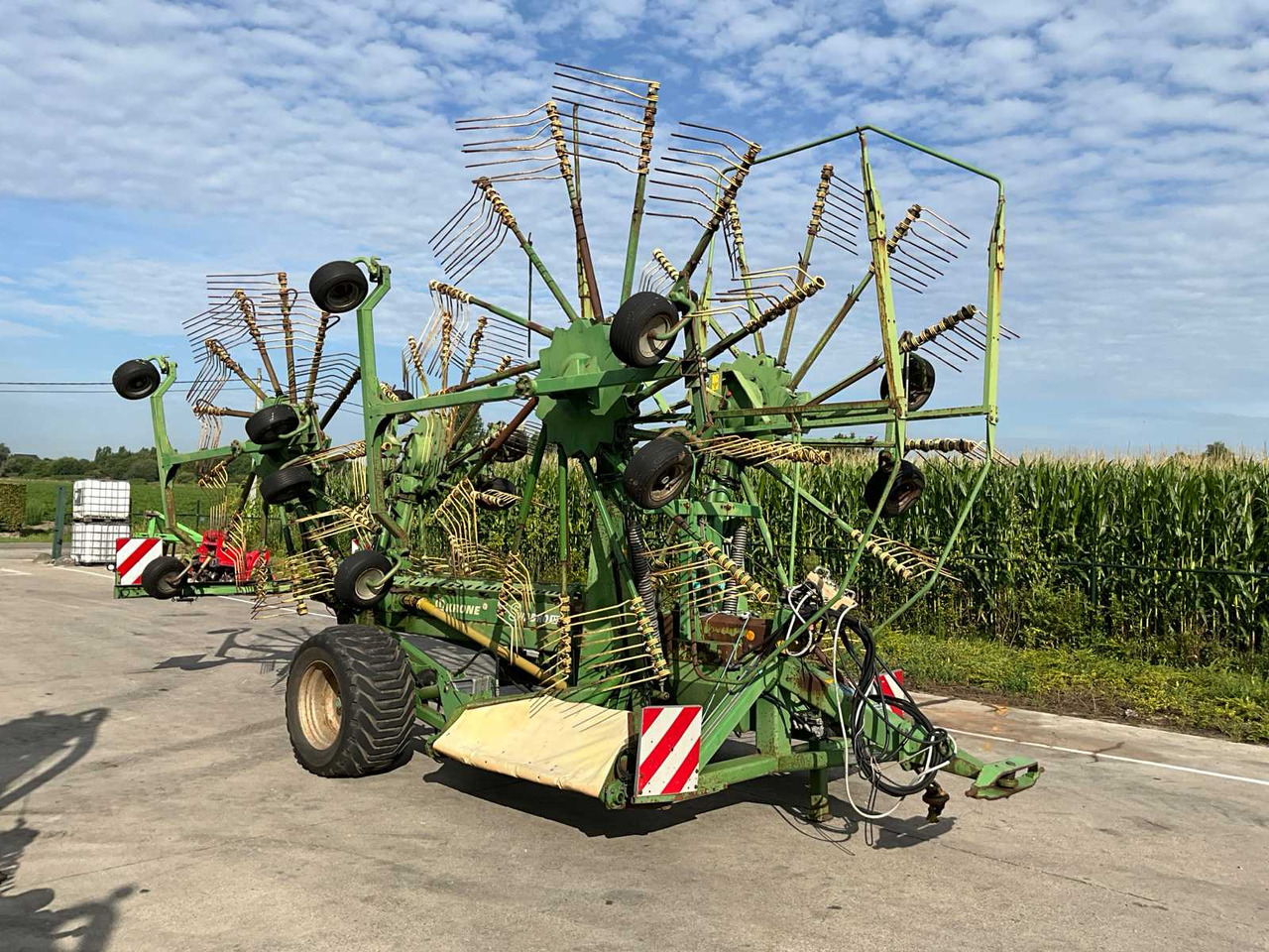 Krone Swadro 1250 - Hay and forage equipment: picture 3 Krone Swadro 1250 - Hay and forage equipment: picture 3