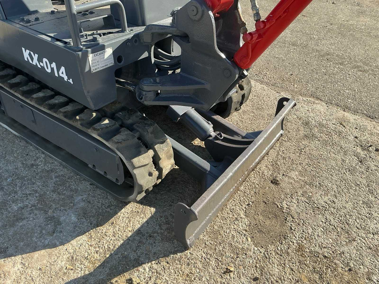 Mini excavator Kubota KX-014: picture 26